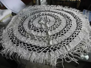 Antiguo mantel unde encaje bolillos flecos ecrú Ø 126 cm F6 - Imagen 1 de 5