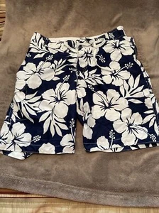 Men size Small Old Navy hawaiian print swim shorts / trunks Navy/white Flower - Picture 1 of 4