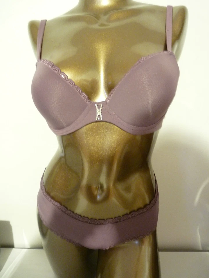ENSEMBLE SOUTIEN GORGE ET CULOTTE MAUVE - Photo 1/1