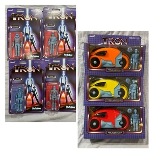 NEU Set 7 Disney Parks Super7 ReAction Tron Figuren & Lightcycles Flynn Sark - Bild 1 von 12