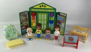 CoComelon School Time Deluxe Playtime with Ms Appleberry Complete Set of 8 - Picture 1 of 6