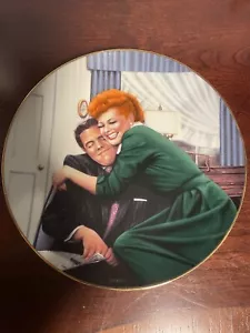 I Love Lucy - "The Big Squeeze" - Collector Plate - Rare & Collectible! - Picture 1 of 3