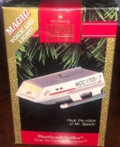 NIB Hallmark 1992 Star Trek Shuttlecraft Galileo - QLX7331 Lights & Spock - Picture 1 of 3