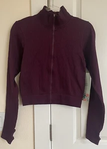 Sexy Zip Up Seamless Shaping Long Sleeve Workout Burgundy Sweater Top Sz L - Picture 1 of 12