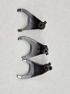 YAMAHA YZF 450 GEARBOX GEAR SHIFT FORK YZ450F YZF 450 2010-2013 - Picture 1 of 9