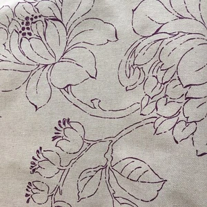 718. PURPLE FLOWERS LINEN COTTON  MIX FABRIC140CM WIDE - Picture 1 of 5