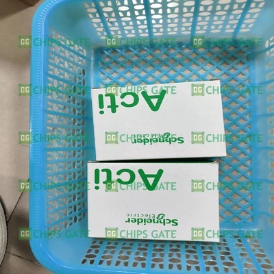 1PCS New In Box Timer for DIN Rail 1-Channel 24H / 7D 18mm 1C 16A CCT15854 /T1DE - Image 1 of 2