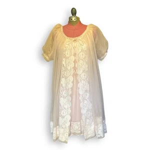 Camisón Miss Elaine Rosa Muñeca Bebé, Peignoir, Encaje Gasa, Talla Pequeña, EE. UU., Años 70 - Imagen 1 de 8