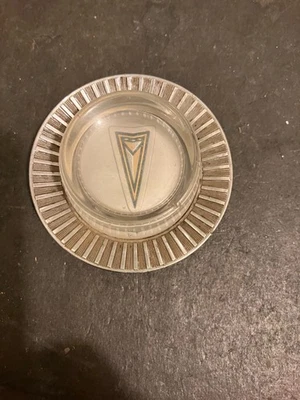 Pontiac Catalina 1961 botón de bocina 3 clips intactos, sin astillas ni grietas ni grietas Foto 1 de 2