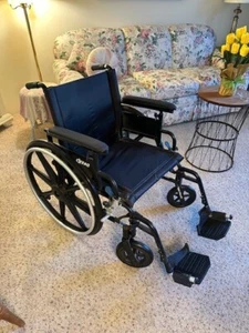 Drive Viper Plus GT Wheelchair, 16 Inch Swing Away Footrest #PLA420FBUARAD-SF - Picture 1 of 5