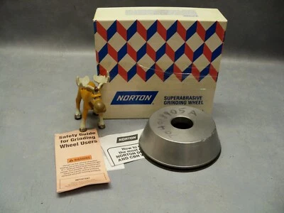 ASD120-R100B99E-1/8 Norton 11V9 Flaring Cup Wheel 5 x 1-1/2 core 1-1/4 - Image 1 of 4