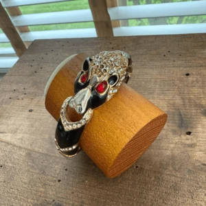 Vintage 90s Anne Klein Enamel Rhinestone Panther Bracelet Hinged - Picture 1 of 12