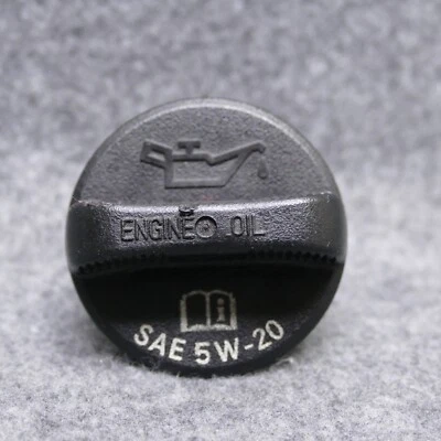 2007-2008 Mitsubishi Outlander 3.0 Engine Oil Filler Cap Lid OEM 75473 - Image 1 of 3