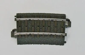 Marklin C Track 24207 R2 pezzo curvo 7,5o nuovo con spedizione veloce a basso costo negli Stati Uniti! - Foto 1 di 4