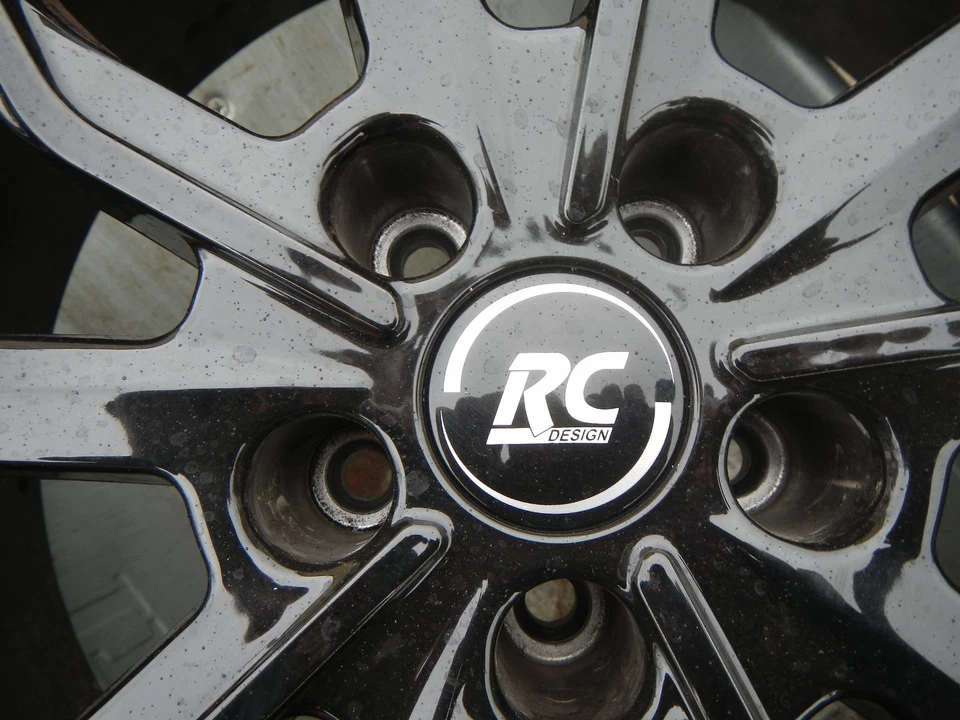 Winterreifen Skoda Enyaq 80x RC Alu je 2 x 235/55 R 19 101T und 255/50 R19 103T - Bild 1 von 4