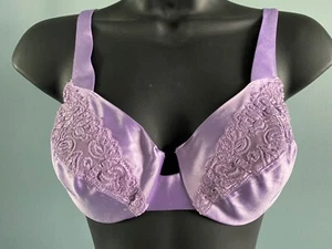 Vintage Victoria's Secret Bra Second Skin Shimmer Size 34C Silky Nylon Lace USA - Picture 1 of 5
