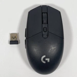 Logitech G305 LIGHTSPEED Kabellose Gaming-Maus, Hero 12K Sensor, 12.000 DPI, RGB - Bild 1 von 5