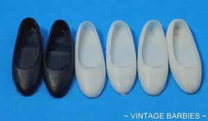 (3) Paar Vintage Skipper / Pepper Puppengröße Schuhe Hongkong TOP ~ 60er Jahre - Bild 1 von 4