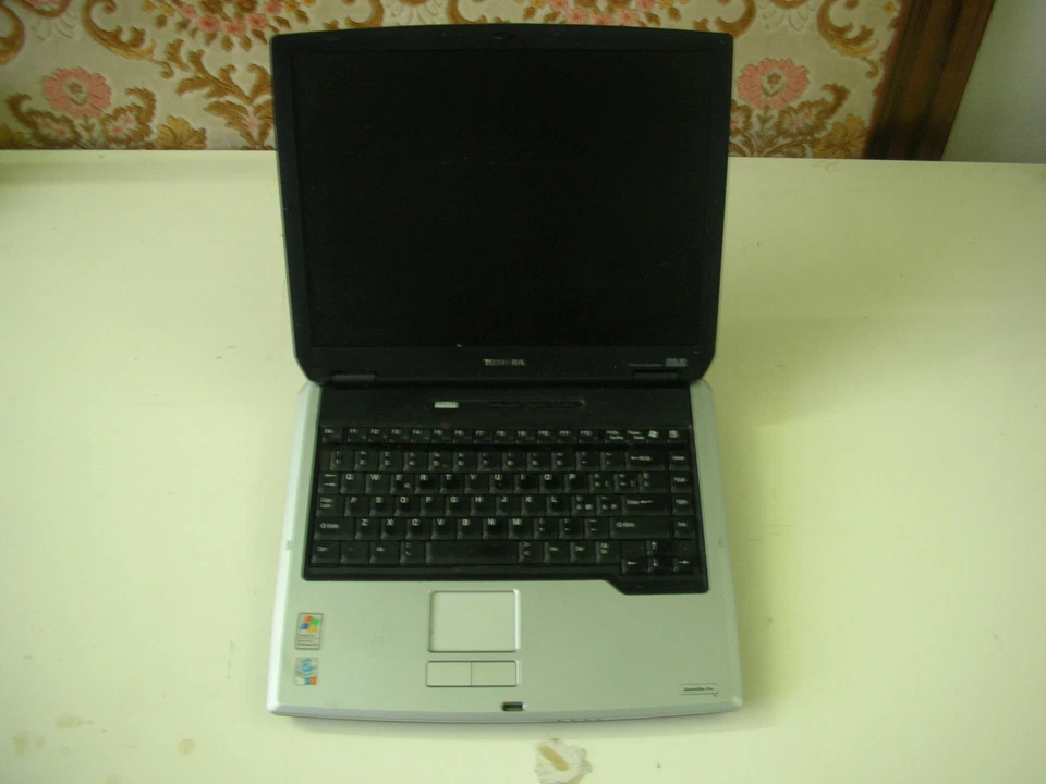 Toshiba Satellite Pro SPA40 PSA45E (1) - Image 1 of 1