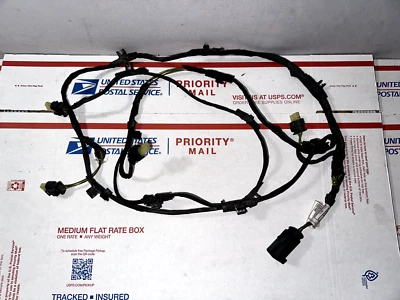 Arnés de cableado del parachoques delantero del motor BMW 528i 2012-2016 2,0 L OEM Foto 1 de 4