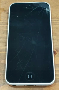 Apple iPhone 5c A1529 4G LTE 16GB 4.0" 8MP 1GB Ram Do not power on/ Crack screen - Picture 1 of 5