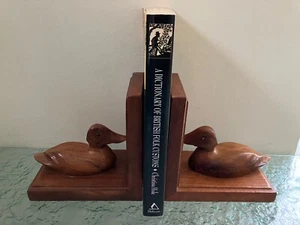 Vintage Pair of Carved Wooden Duck Bookends - Picture 1 of 12