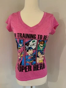 Justice League Short Sleeve Pink Shirt VNeck Sz M Training to Be a Super Hero - Picture 1 of 3