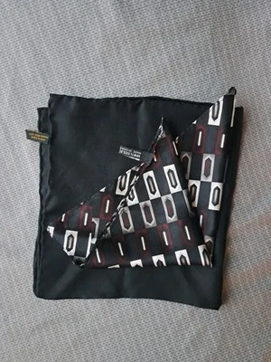 New Mens Silk 2-piece pocket Square. Black/gray/maroon - Image 1 of 2
