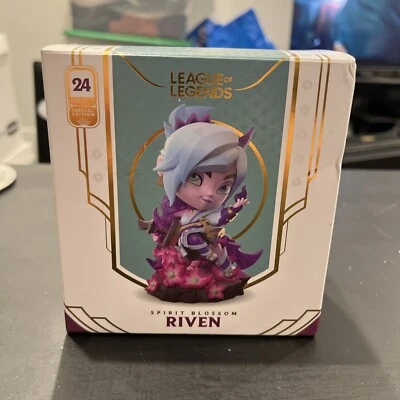 League of Legends Riven Spirit Blossom Riot Mercancía Figura Estatua Serie 3 Foto 1 de 4