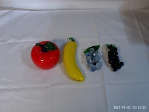 "Pre-Owned" 4 Pcs. Murano Style Glass Fruit Apple, Banana, White & Purple Grapes - Picture 1 of 6