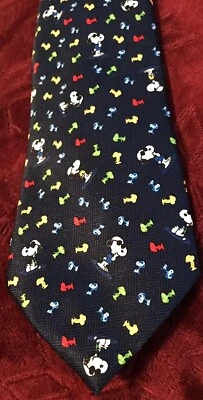 Corbata temática Snoopy Peanuts Foto 1 de 4