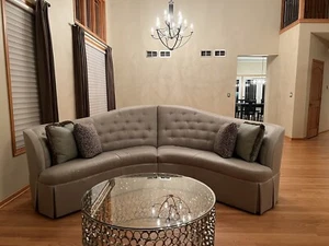 Thomasville Contessa Sofa from The Bogart Collection - Picture 1 of 6