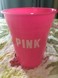 Victoria’s Secret PINK Hot Pink Logo Solo Party Plastic Cup 16oz - Picture 1 of 2