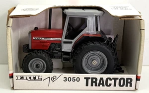 ERTL - Massey Ferguson 3050 Tractor - 1:32 Scale - Picture 1 of 4