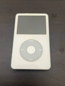 Apple iPod Classic 5th Generation 30GB White Model A1136 (MA002LL). Tested - Picture 1 of 2
