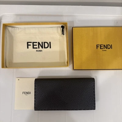 Fendi Selleria Cartera Larga Gris Oscuro Cuero de becerro Para Mujer Hecha en Italia AUTÉNTICA Foto 1 de 4