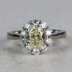 Radiant Elegance Oval Diamond Solitaire 14K Gold Ring with Leb-Created Diamond - Picture 1 of 4