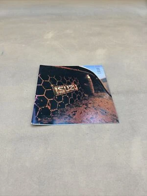 ISUZU LINE 2000 DISTRIBUIDOR SALA DE EXPOSICIÓN PLEGABLE FOLLETO CATÁLOGO FOLLETO Foto 1 de 4