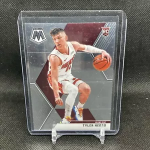 Tyler Herro - Miami Heat - 2020 Panini Mosaic Basketball - RC - #223 - Picture 1 of 2