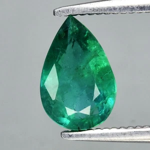 π 0.57ct 7x4.7mm Pear Green Emerald - Zambia Gemstone - Picture 1 of 4