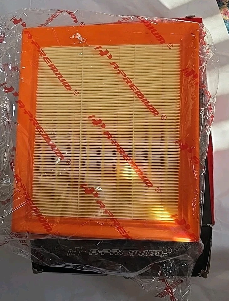 Air Filter Ford Escape, Maverick, Lincoln Corsair, and Mini Cooper Clubman... - Image 1 of 3