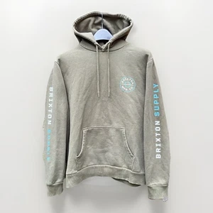 Brixton MFG Co Crest Felpa con Cappuccio Uomo Piccola Verde Oliva Pullover Manica Stampa Skater - Foto 1 di 12