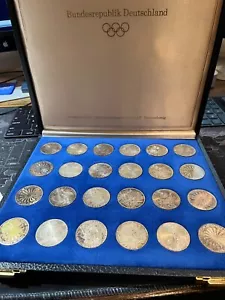 GERMANY 1972 MUNICH OLYMPICS, Full Set 24 Silver 10 DM Coins in Presentation - Picture 1 of 3