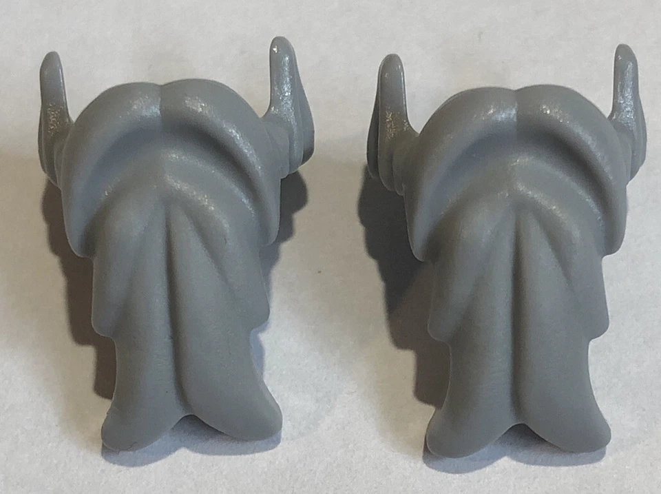 2 X NEW LEGO Beards Light Bluish Gray Minifigure Accessory Figure Wizard Lot 109 - Image 1 of 1