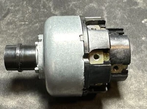 NEW OLD STOCK Mercedes-BENZ GENUINE OEM Headlight Headlamp Switch WEST GERMANY - Picture 1 of 16