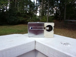 Sharp model TR-202 transistor radio - Picture 1 of 5