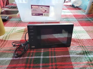 La Crosse Technology C87207 Dual Alarm Clock - Picture 1 of 3