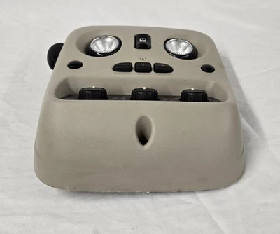 2003-06 Cadillac Escalade ESV Interior Overhead Map Light w/Climate Control OEM - Image 1 of 4