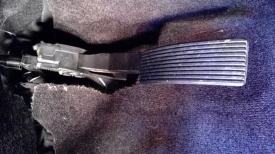 Pedal acelerador Dodge Durango 2018 5,7 L Hemi AWD 460327 Foto 1 de 4