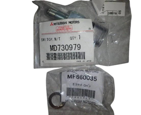 MITSUBISHI Genuine LANCER EVO 10 CZ4A Backup Reverse Light Switch & Seal Set - Imagem 1 de 3